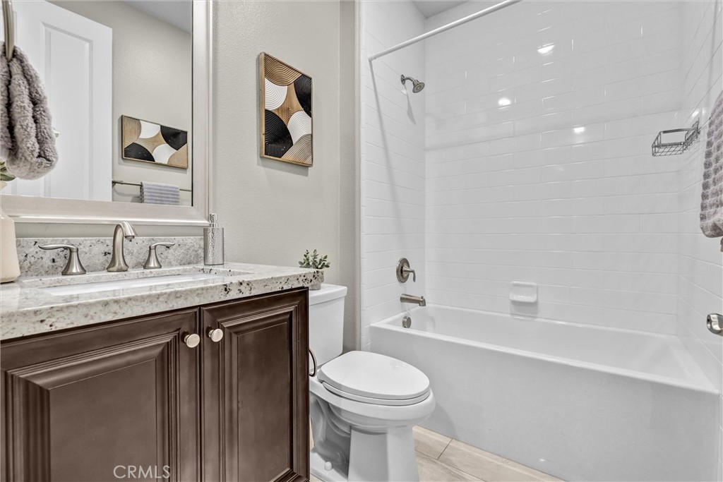 105 Rake, Irvine CA 92618 - photo 18