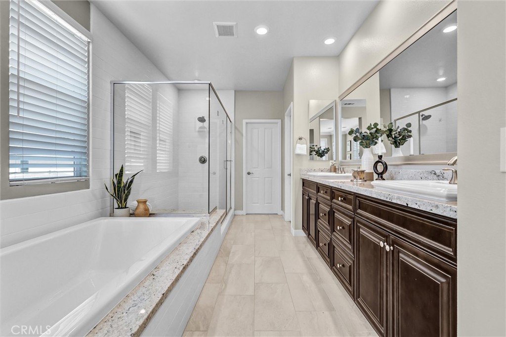 105 Rake, Irvine CA 92618 - photo 22