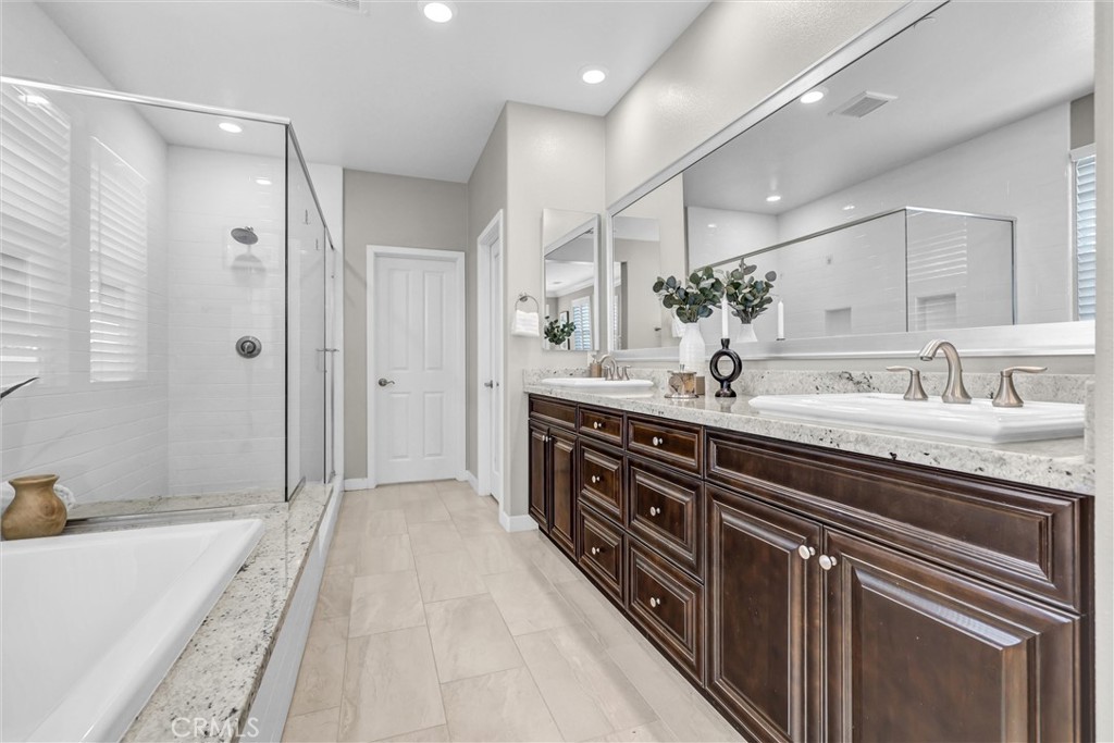 105 Rake, Irvine CA 92618 - photo 23