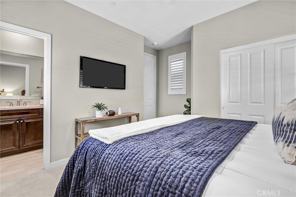 105 Rake, Irvine CA 92618 - photo 30