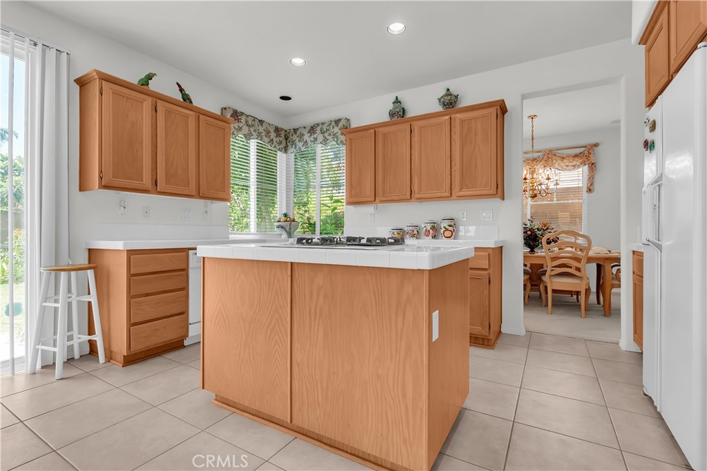 105 Silver Fox, Irvine CA 92620 - photo 4