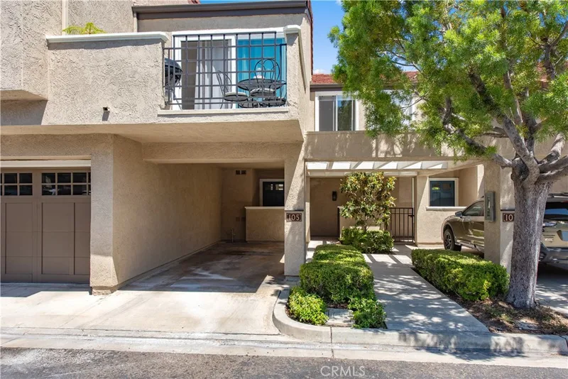 105 Stanford Court 55, Irvine, CA 92612