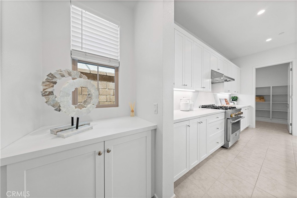 106 Glydon, Irvine CA 92618 - photo 11