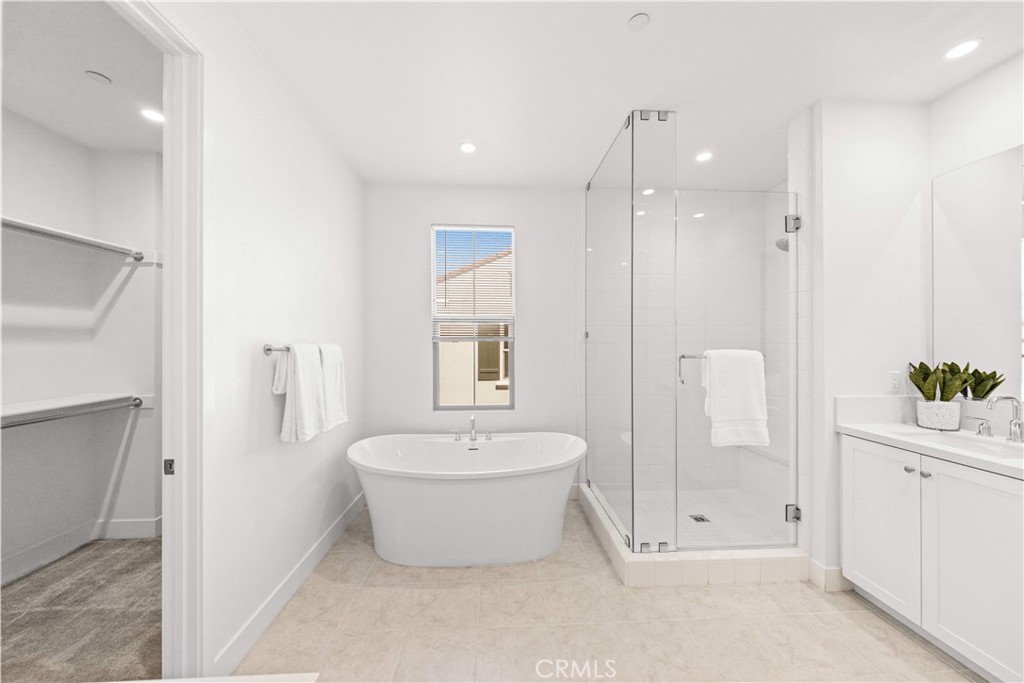 106 Glydon, Irvine CA 92618 - photo 18