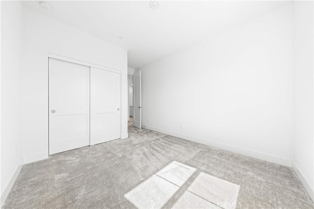 106 Glydon, Irvine CA 92618 - photo 20