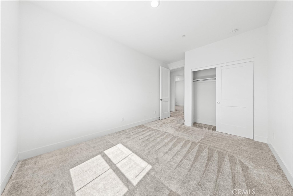 106 Glydon, Irvine CA 92618 - photo 22