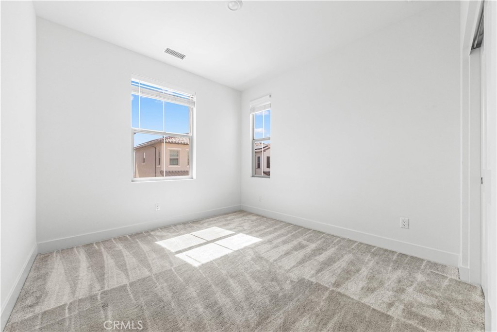 106 Glydon, Irvine CA 92618 - photo 24