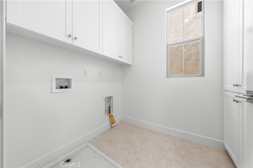 106 Glydon, Irvine CA 92618 - photo 27