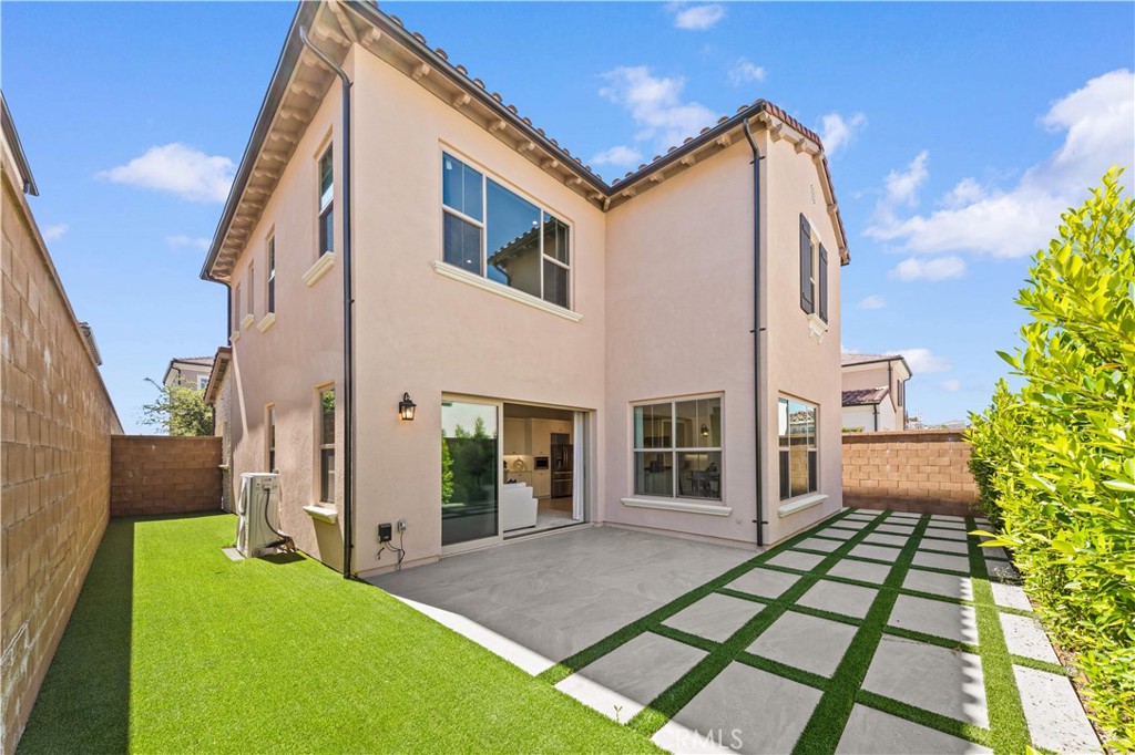 106 Glydon, Irvine CA 92618 - photo 30