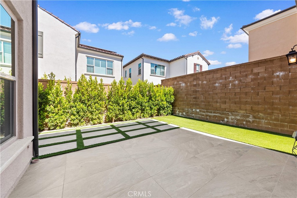 106 Glydon, Irvine CA 92618 - photo 33
