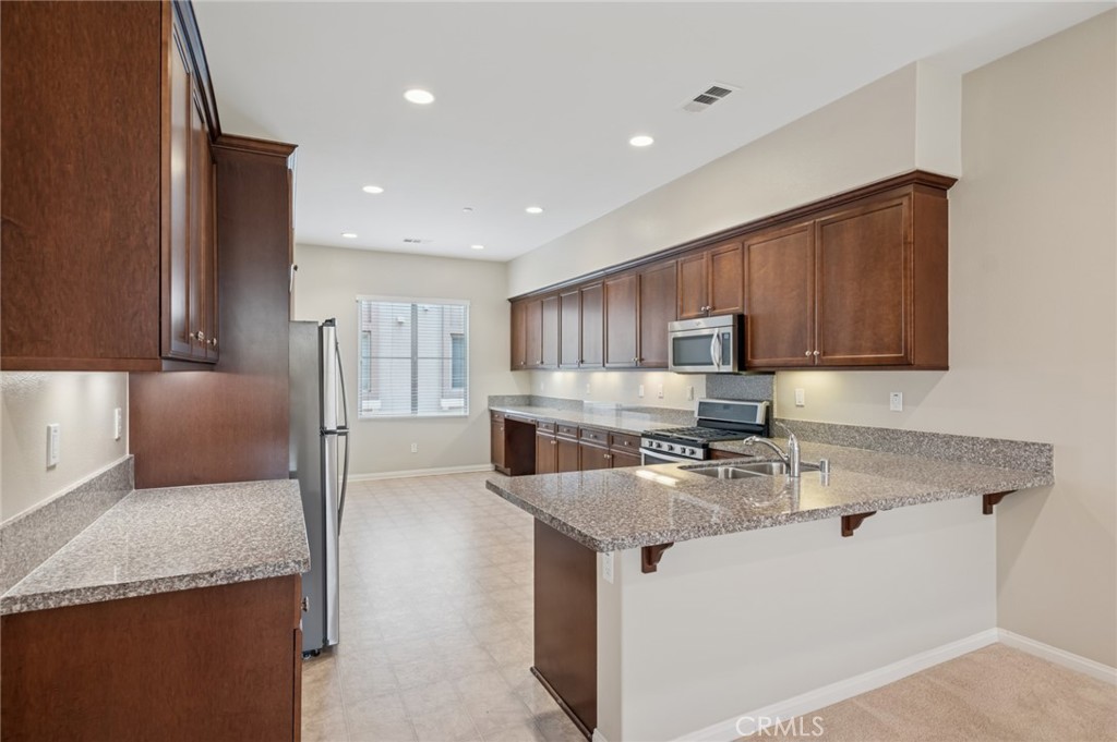 106 Neptune, Irvine CA 92618 - photo 1
