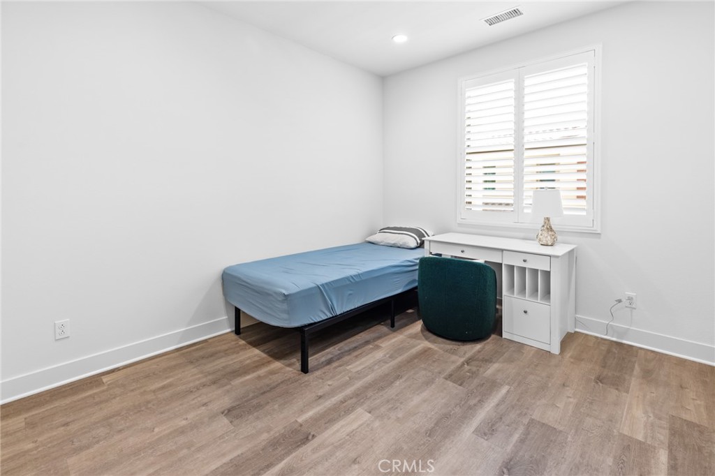 Bed room 2 - 106 Okra, Irvine CA 92618 - photo 23