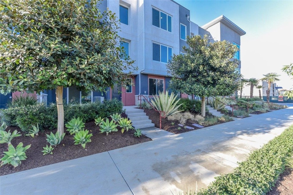 106 Unity, Irvine CA 92614 - photo 1