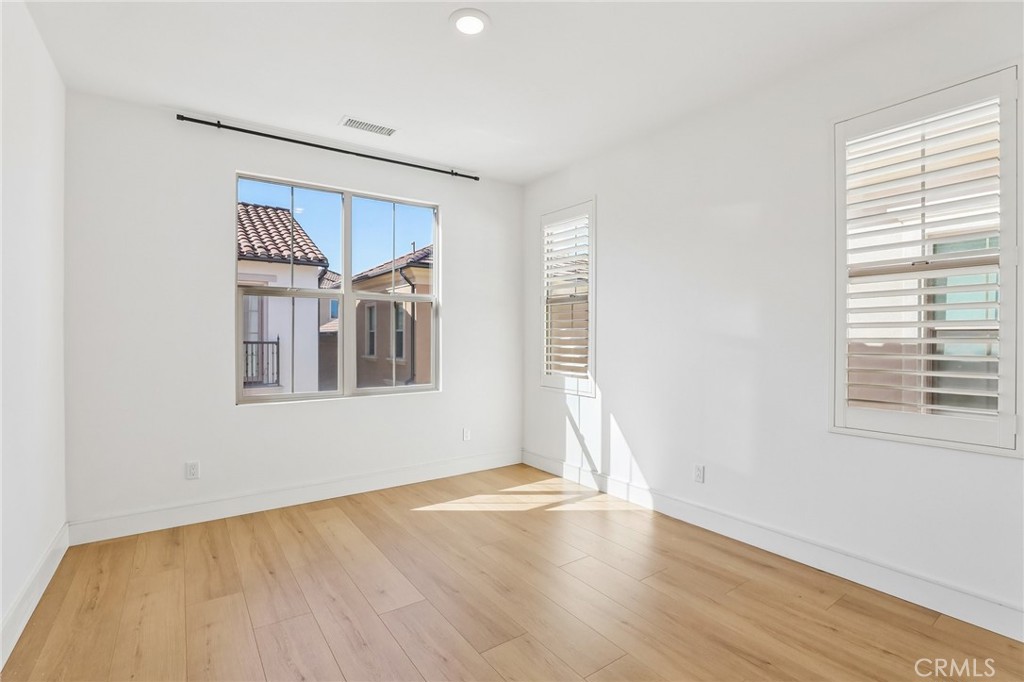 106 Yellow Iris, Irvine CA 92618 - photo 33