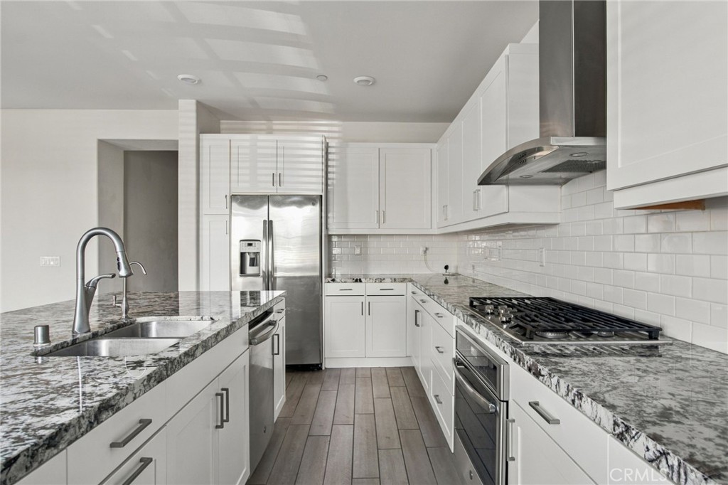 107 Cadence, Irvine CA 92618 - photo 5