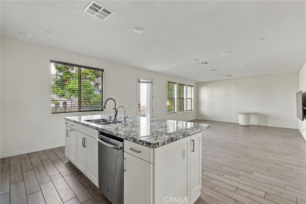 107 Cadence, Irvine CA 92618 - photo 6