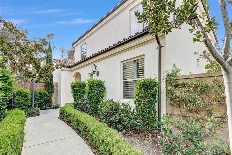 107 Copeland, Irvine, CA 92618