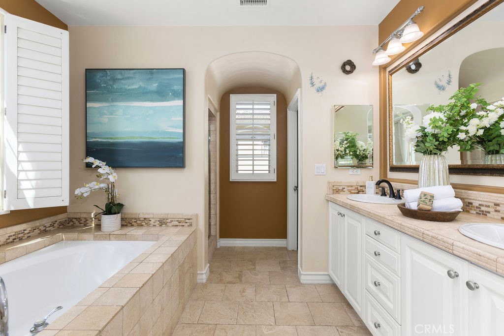 107 Lattice, Irvine CA 92603 - photo 13
