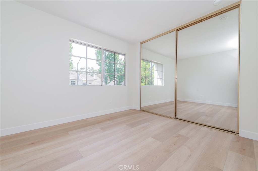 107 Oxford 34, Irvine CA 92612 - photo 6
