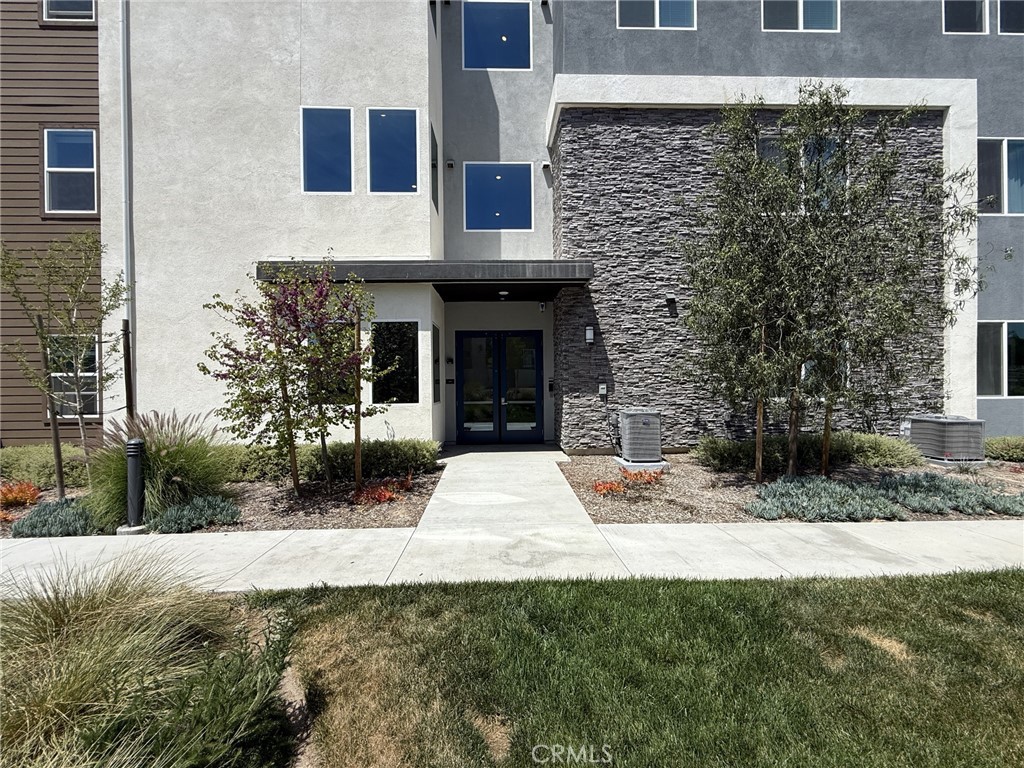 107 Sash, Irvine CA 92618 - photo 3