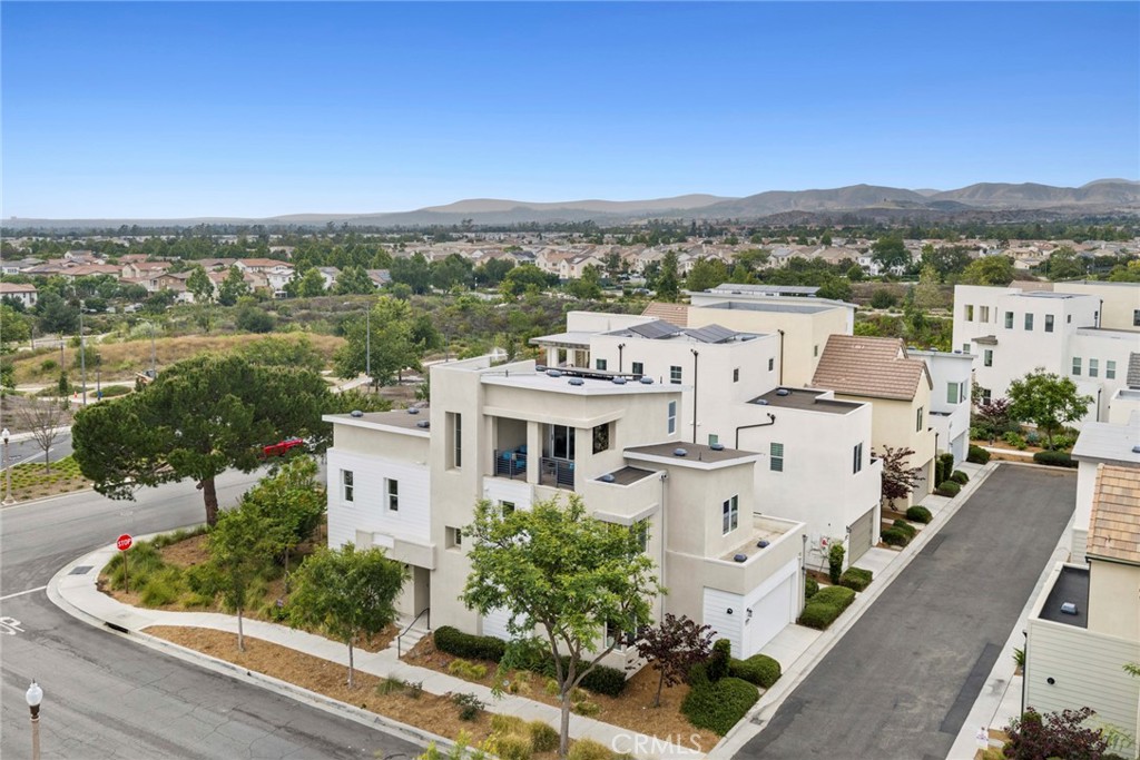 107 Spiral, Irvine CA 92618 - photo 52
