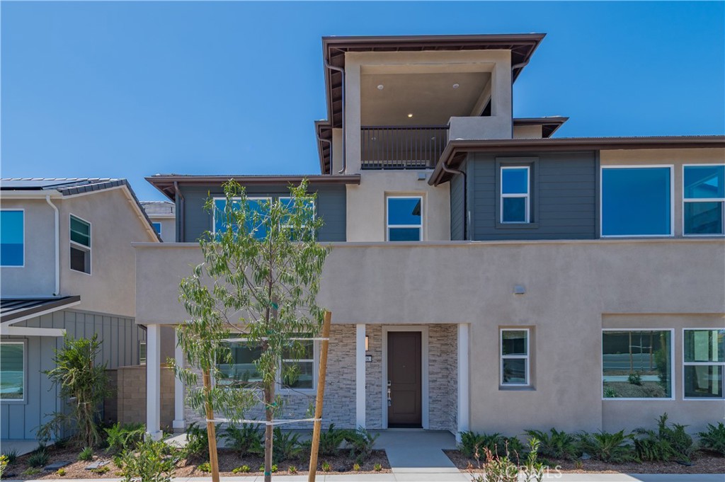 108 Billings, Irvine CA 92618 - photo 1