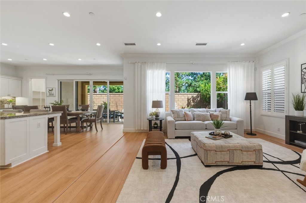 108 Henderson, Irvine CA 92620 - photo 4