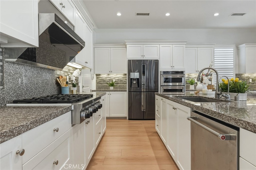 108 Henderson, Irvine CA 92620 - photo 12