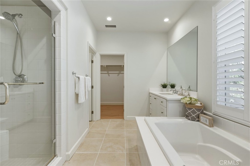 108 Henderson, Irvine CA 92620 - photo 19