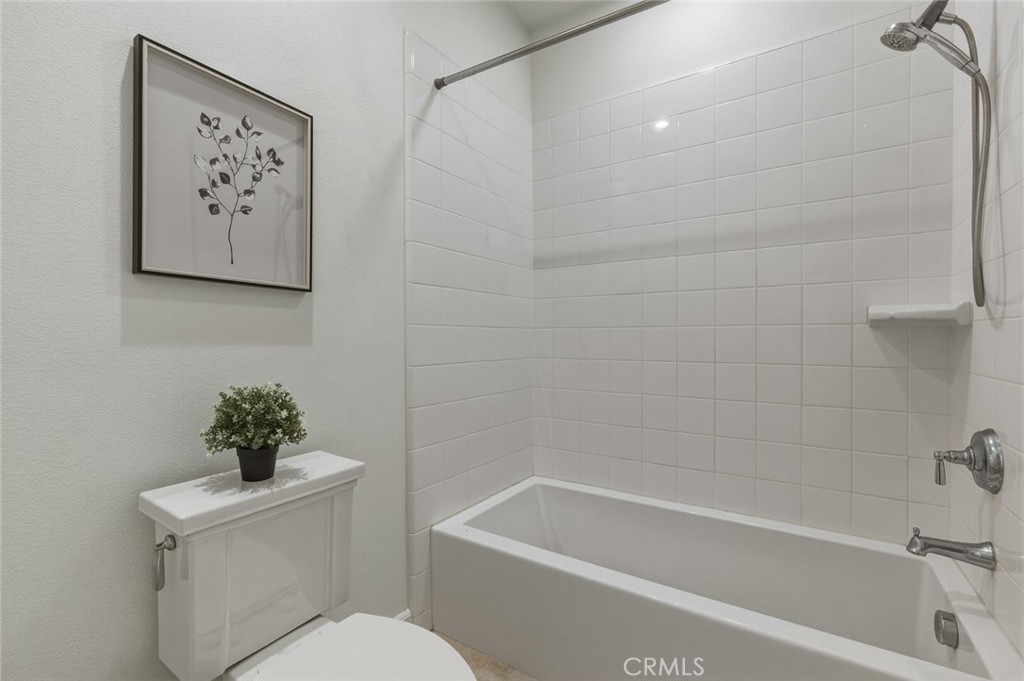 108 Henderson, Irvine CA 92620 - photo 25