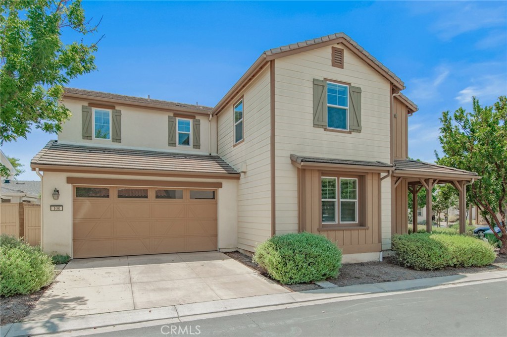 Stumming turnkey single family detached home - 108 Pacer, Irvine CA 92618 - photo 1