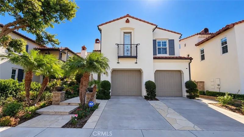 108 Treehouse, Irvine