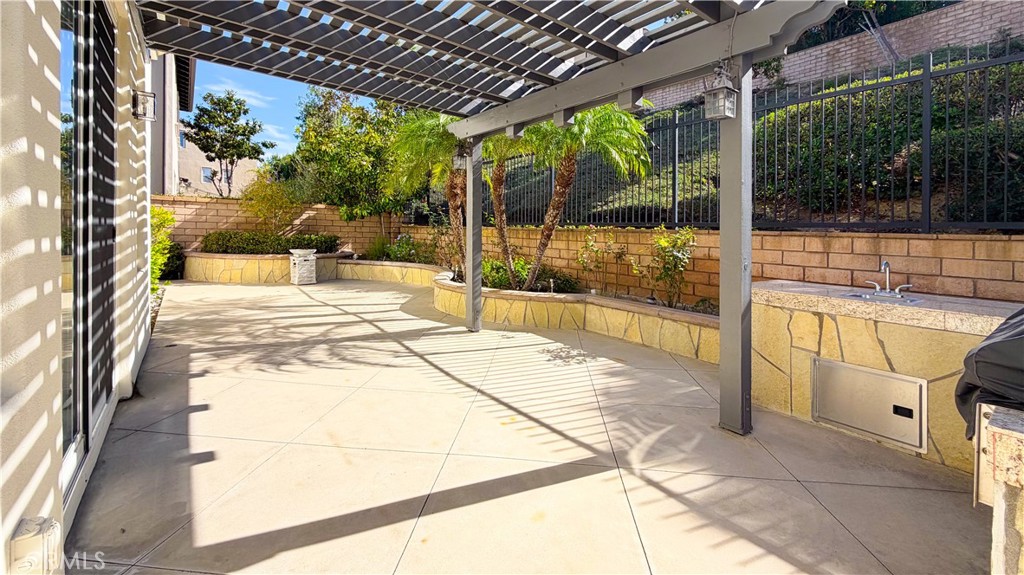 108 Treehouse, Irvine CA 92603 - photo 19