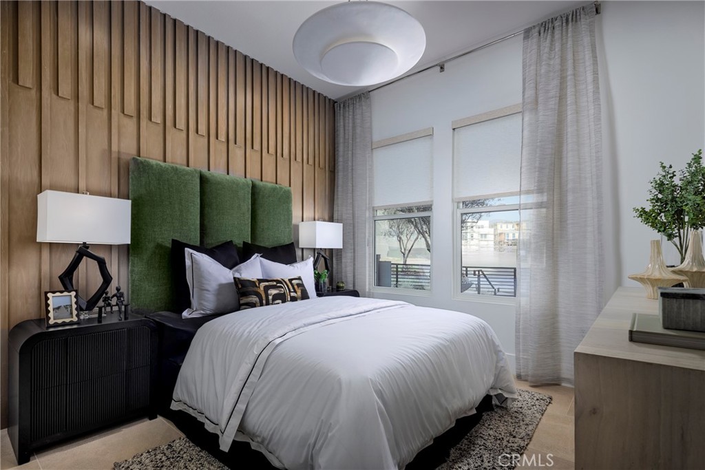 Guest Bedroom - 109 Apron, Irvine CA 92618 - photo 11
