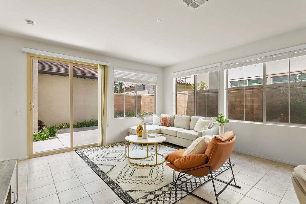 109 Bright Poppy, Irvine CA 92618 - photo 5