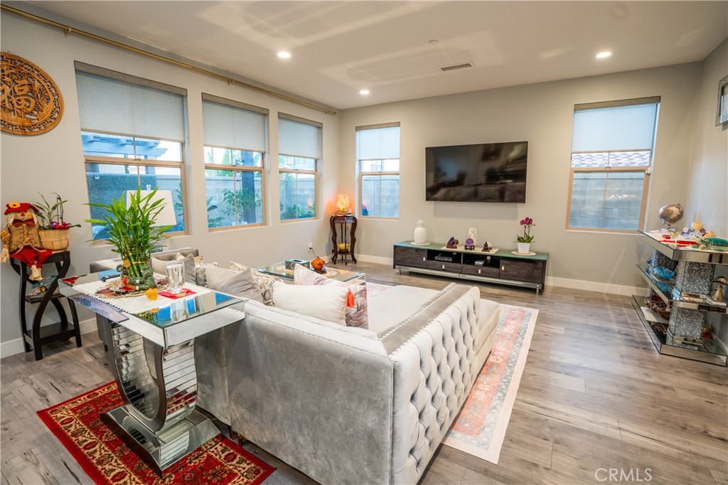 109 Full Sun, Irvine CA 92618 - photo 11