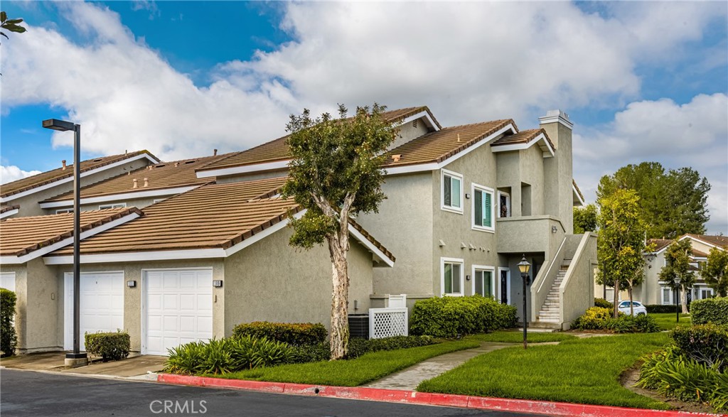 109 Goldenrod, Irvine CA 92614 - photo 1