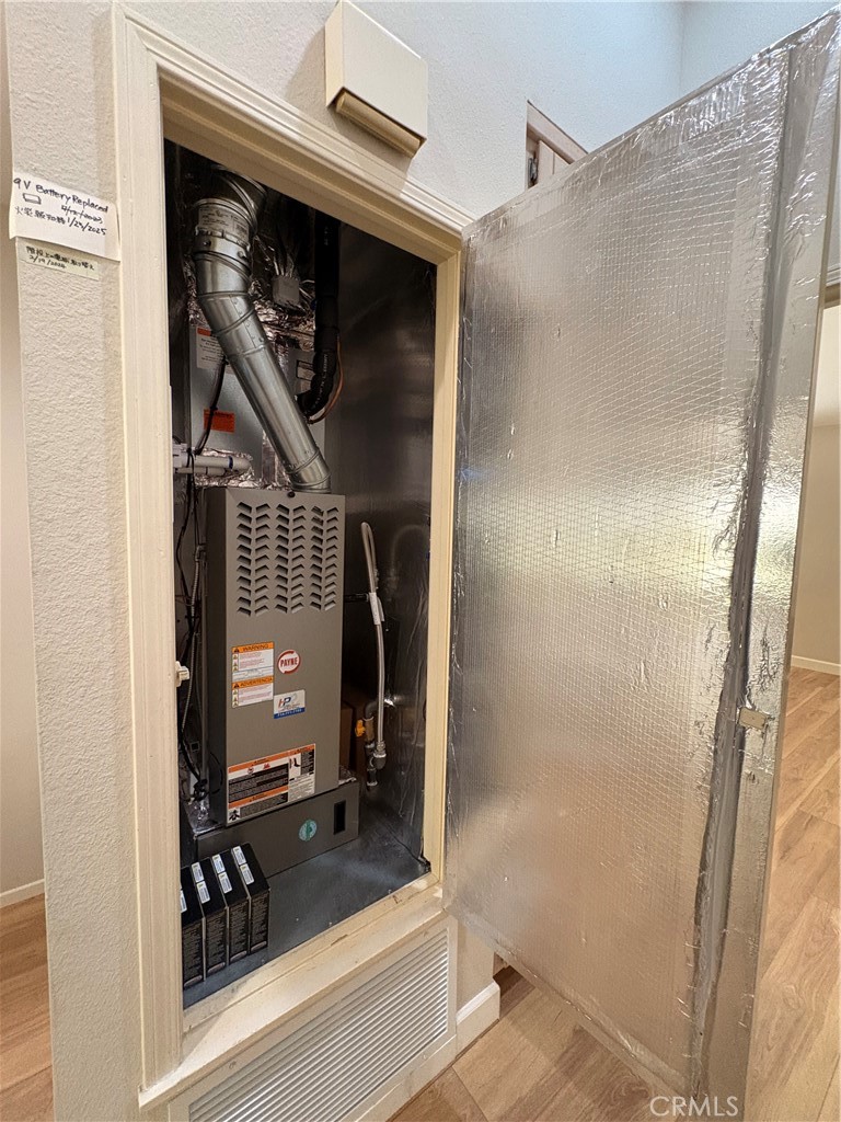 Newly upgraded HVAC w/4 Zones - 109 Lehigh Aisle, Irvine CA 92612 - photo 18