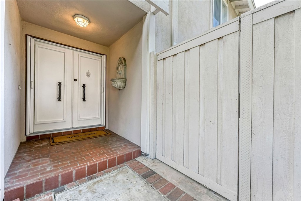 11 Almond Tree, Irvine CA 92612 - photo 3
