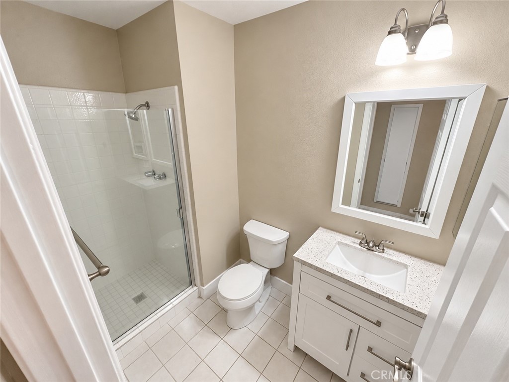Bathroom 2 - 11 Beechwood, Irvine CA 92604 - photo 20