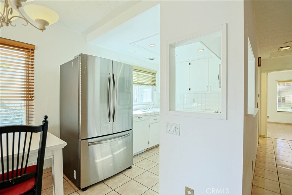 KITCHEN - 11 Orchard, Irvine CA 92618 - photo 17