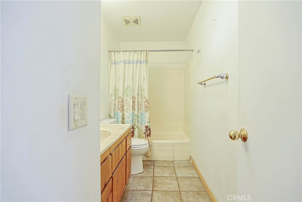 ENSUITE BATHROOM - 11 Orchard, Irvine CA 92618 - photo 26