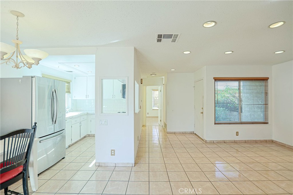 COMMUNAL SPACE - 11 Orchard, Irvine CA 92618 - photo 28