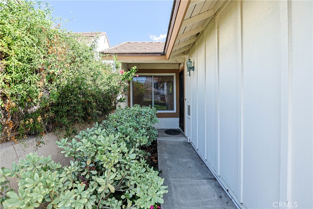 FRONT ENTRANCE - 11 Orchard, Irvine CA 92618 - photo 5
