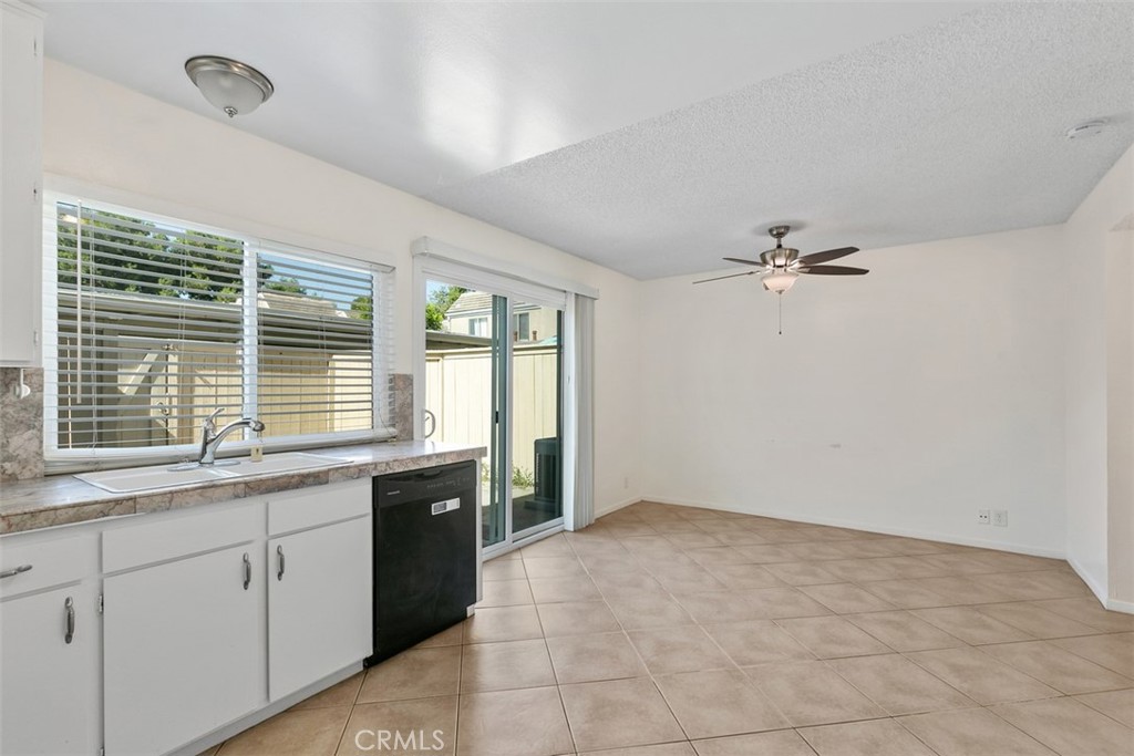 11 Rosemary 20, Irvine CA 92604 - photo 15