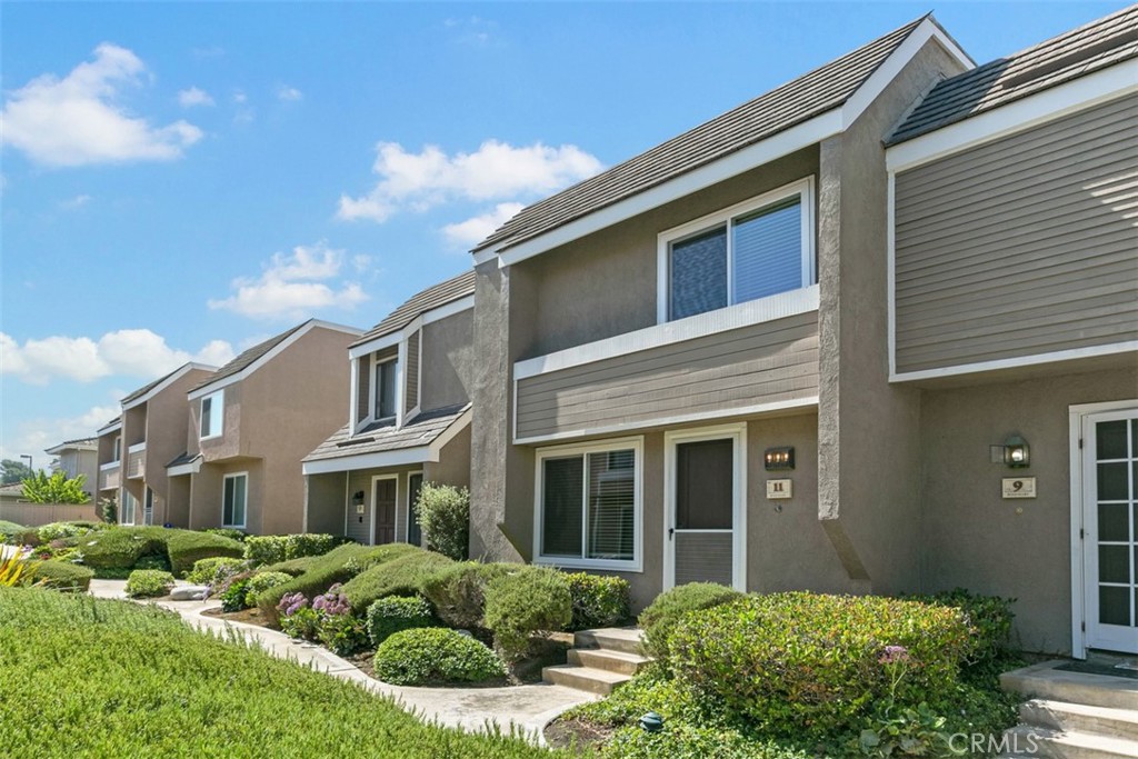11 Rosemary 20, Irvine CA 92604 - photo 3