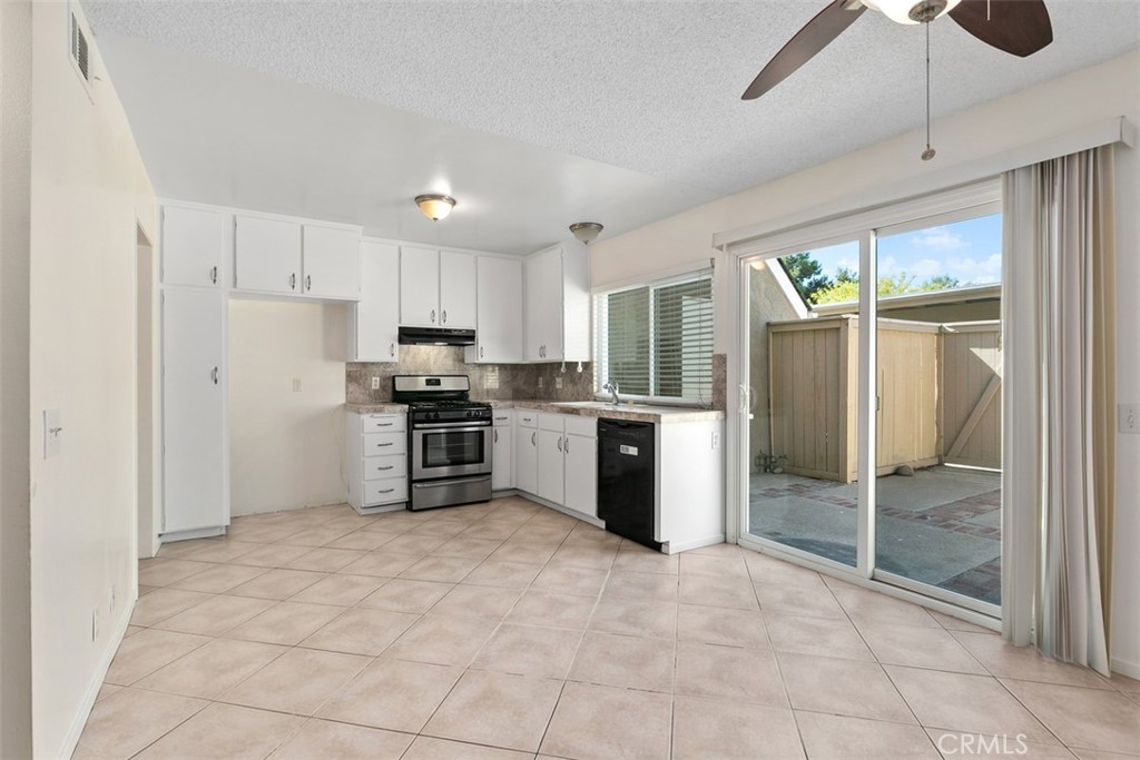 11 Rosemary 20, Irvine CA 92604 - photo 10