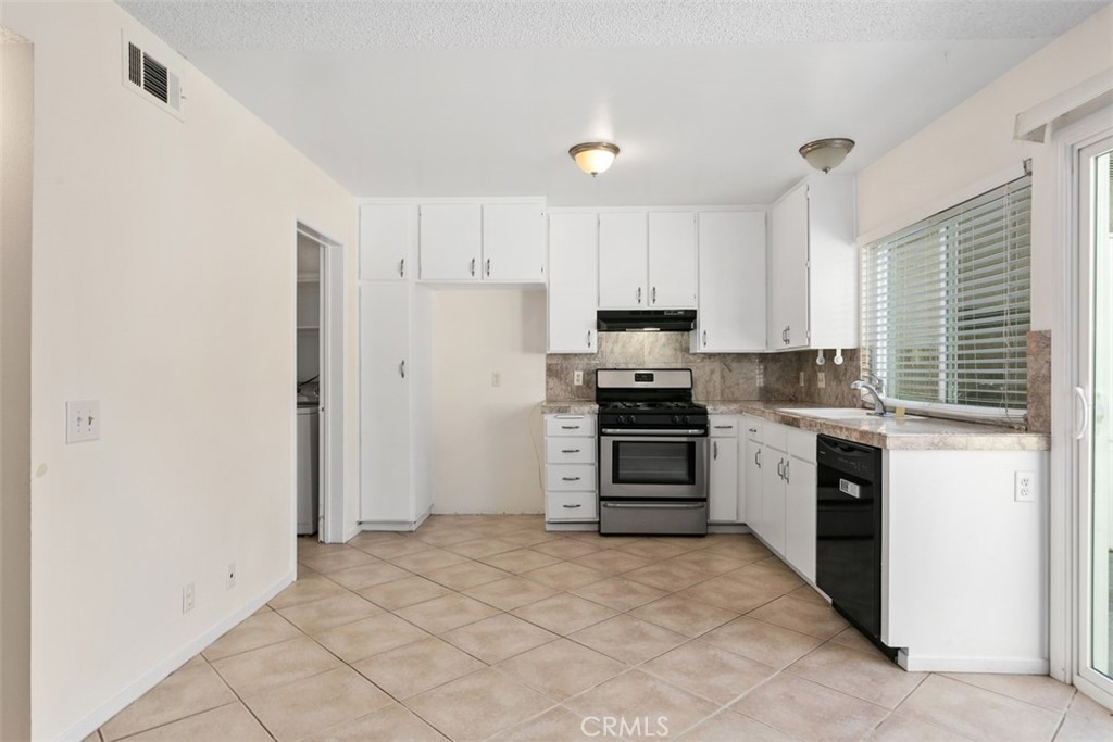11 Rosemary 20, Irvine CA 92604 - photo 11