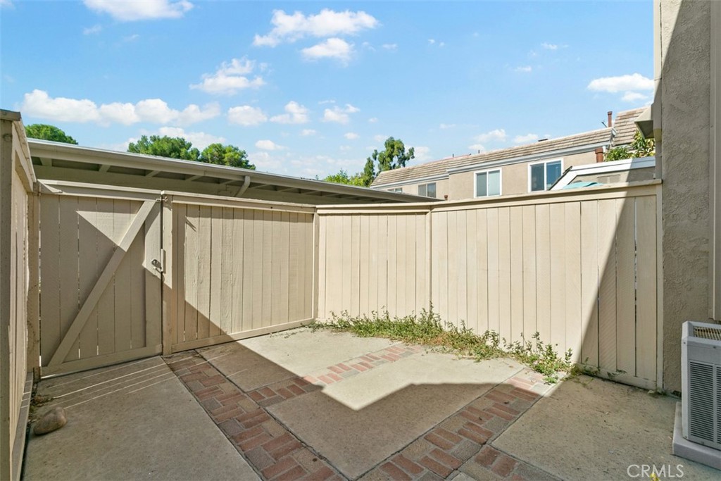 11 Rosemary 20, Irvine CA 92604 - photo 25