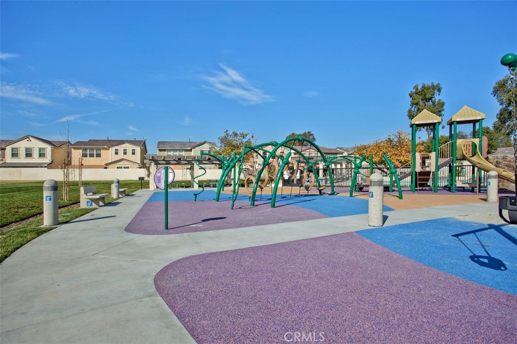 11 Rosemary 20, Irvine CA 92604 - photo 36